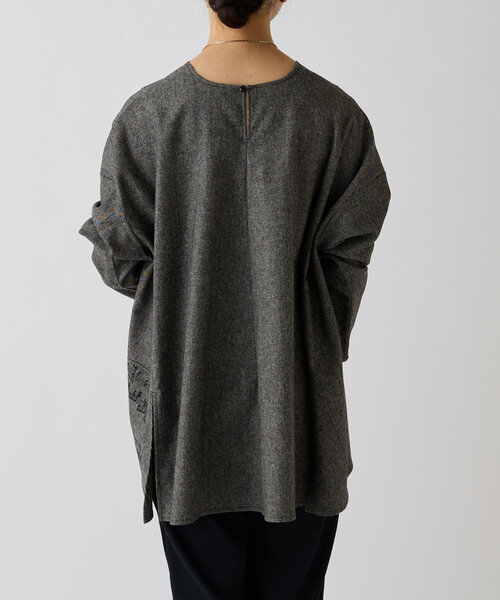 BEARDSLEY シャツ ブラウス 楽譜刺繍フレアープルオーバー レディース 