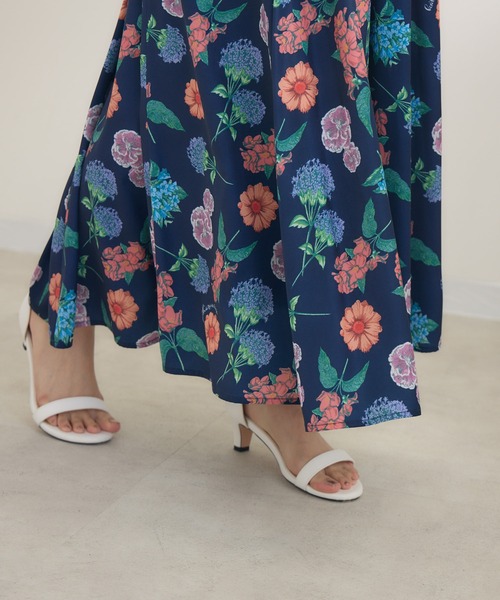 新品　KATHARINE ROSS イマジナリーフラワープリントスカート KATHARINE ROSS スカート 「KATHARINE ROSS」イマジナリー