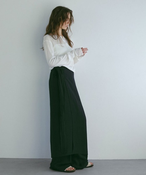 ETRE TOKYO エトレ 完売ネイビー レノクロスラップスカート 未使用 ETRE TOKYO エトレ 完売ネイビー レノクロスラップスカート 未