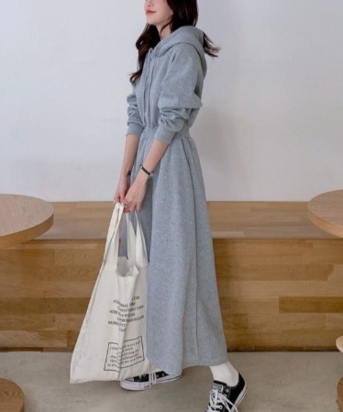 cammie ワンピース ウエストマークフーディーパーカーワンピース