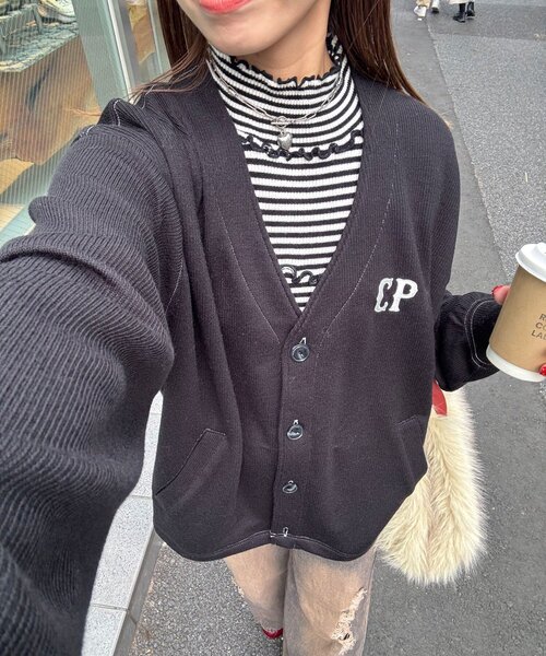 ご専用です♡美品です グッチ♡ロゴ付きカーディガン GUCCI - グッチ GG柄 カーディガン レディース 【中古】の通販 by