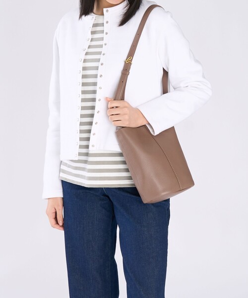 agnes b.（アニエスベー） ショルダーバッグ バッグ レザー スモール