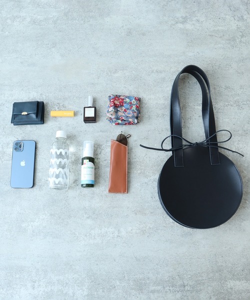 ビュルデサボン  まるバッグ bulle de savon（ビュルデサボン） ハンドバッグ leather まるbag