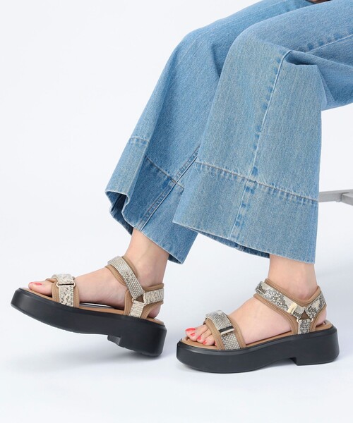 BEAMS HEART シルバー スポーツサンダル BEAMS HEART 「BEAMS HEART」 フラットサンダル LARGE シルバー