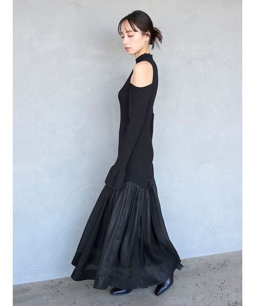 SNIDEL（スナイデル） ワンピース Sustainableコールドショルダー