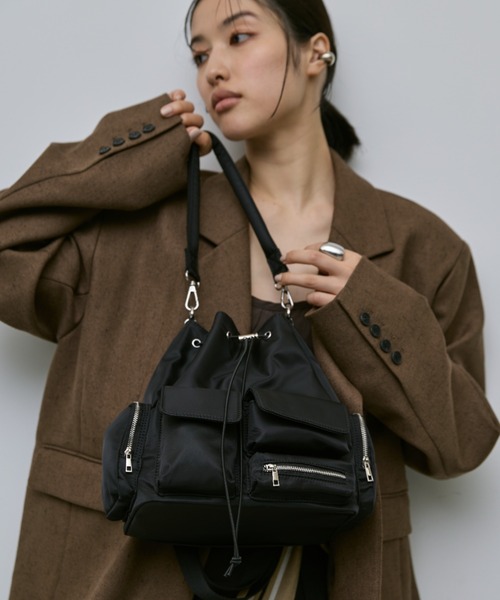 AIC. ショルダーバッグ バッグ 2WAYアウトポケットナイロンバック