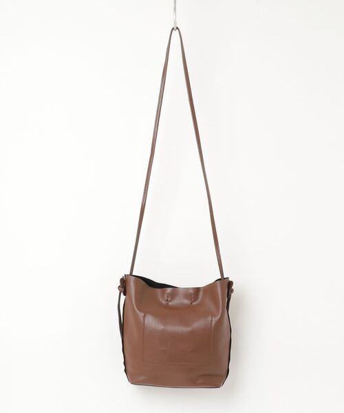 【極美品】COACH ワンショルダーバッグ ブラウン キャンバス COACH（コーチ） ワンポイントショルダーバッグ - ブラウン レディース