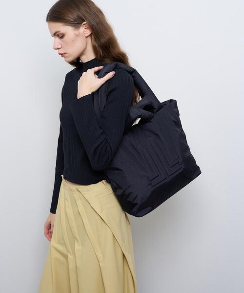 【LANVIN en Bleu】パデッドロゴBIGバッグ パデッドロゴBIGバッグ|LANVIN en Bleu | LANVIN en Bleu