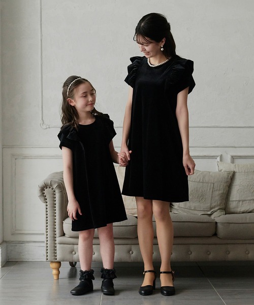 DRESCCO（ドレスコ） ワンピース ブラックベルベットフリルワンピース