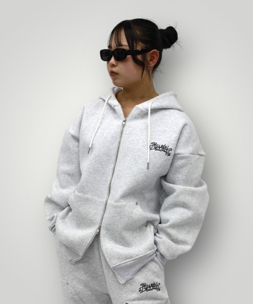 ATMARK パーカー 「2サイズ展開 / UNISEX 」ATMARKグラフィティロゴ