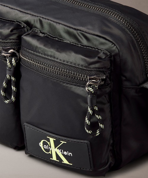[カルバンクライン]CKJユーティリティメタルロゴカメラバッグ CALVIN KLEIN】CKJ◇ユーティリティメタルロゴカメラバッグ