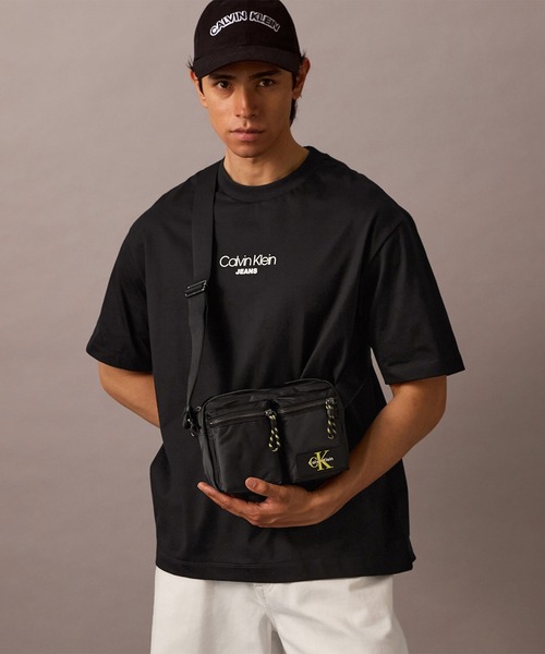 Calvin Klein ショルダーバッグ ユーティリティ カメラバッグ