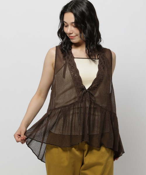 niko and…　レースベスト niko and（ニコアンド）の「2WAYレースベスト（ベスト）」 - WEAR
