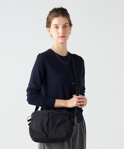MONICA（モニカ） ショルダーバッグ バッグ 「MONICA」フロント