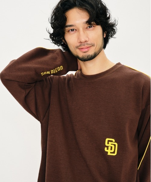 Right-on（ライトオン） トレーナー スウェット 「MLB」刺繍ロゴ 