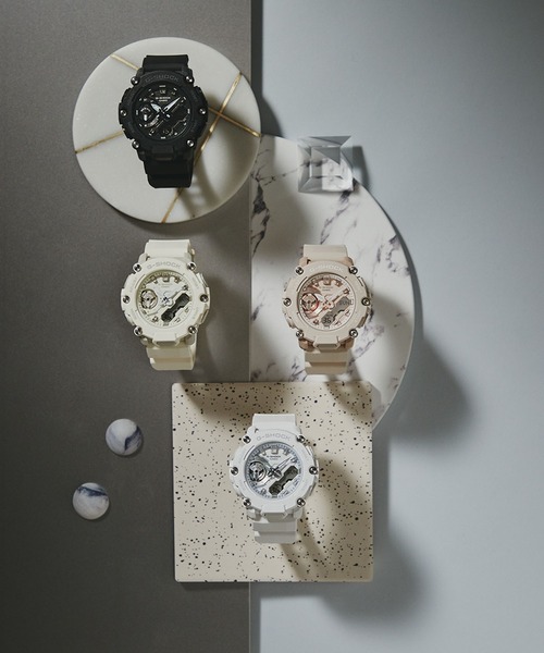 G-SHOCK 「G-SHOCK」 アナログ腕時計 - ホワイト レディース