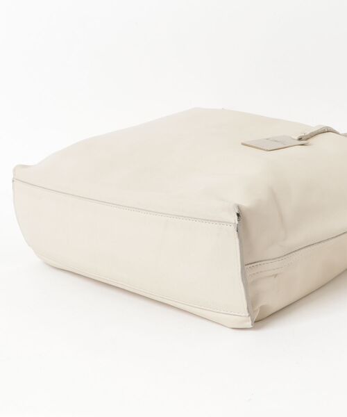 「Coccinelle」 ワンポイントトートバッグ - ベージュ レディース_画像3