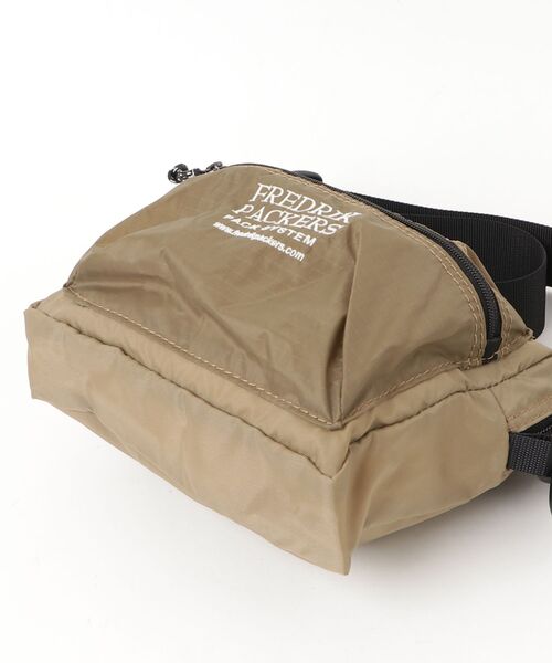 「FREDRIK PACKERS」 ショルダーバッグ FREE キャメル メンズ_画像3