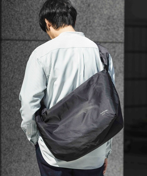 「YAKPAK」 ショルダーバッグ - ブラック メンズ_画像9