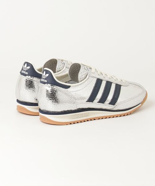 「adidas」 ローカットスニーカー 26.0cm シルバー レディース_画像2