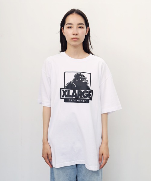 XLARGE フロントグラフィック 半袖Ｔシャツ 首元後ろにロゴ入り XLARGE エクストララージ メンズ プリントTシャツ 101222011051