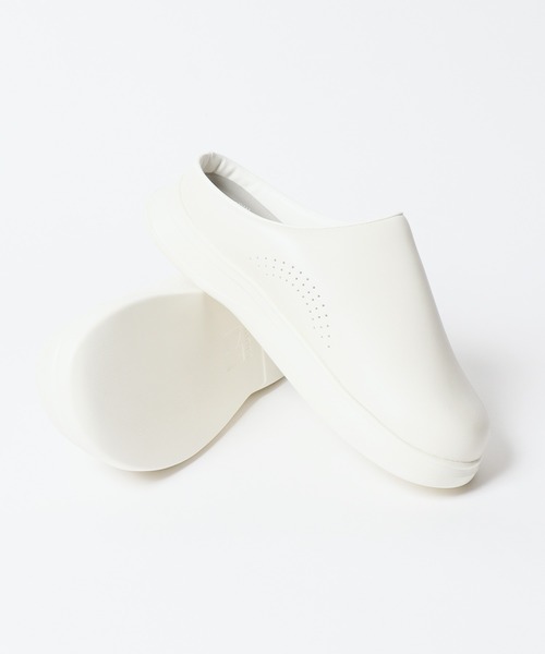 crocs クロックス CLASSIC MEGA CRUSH CLOG クラシック メガ