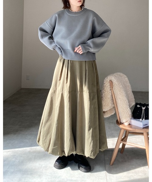 PIUIGUALE3 ベージュ 長袖セーター She's Closet ニット セーター ボリュームスリーブ長袖ショート丈