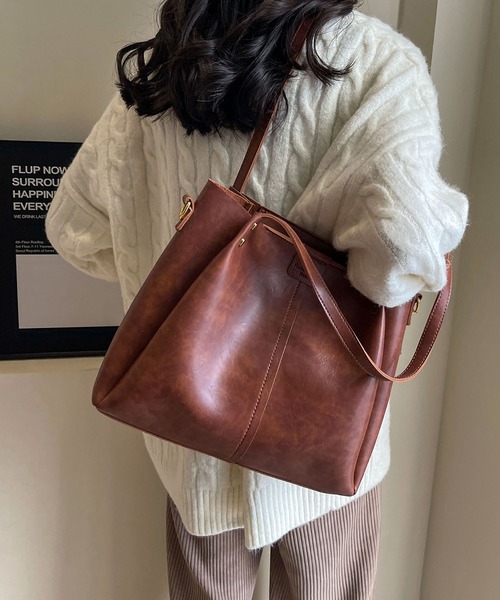 LA VORAGINE（ラ ヴォラジネ） ショルダーバッグ バッグ 2way