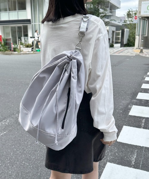   ボディバッグ 2way リュック CLEA デイバック リュック 2WAYユニセックス 巾着ボディバッグ