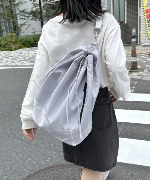 CLEA デイバック リュック 2WAYユニセックス 巾着ボディバッグ