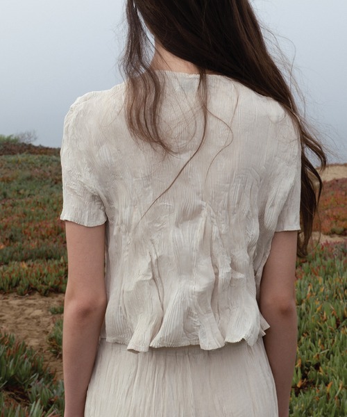 Gongdid Design tシャツ 「Gongdid Design」Wavy crop top