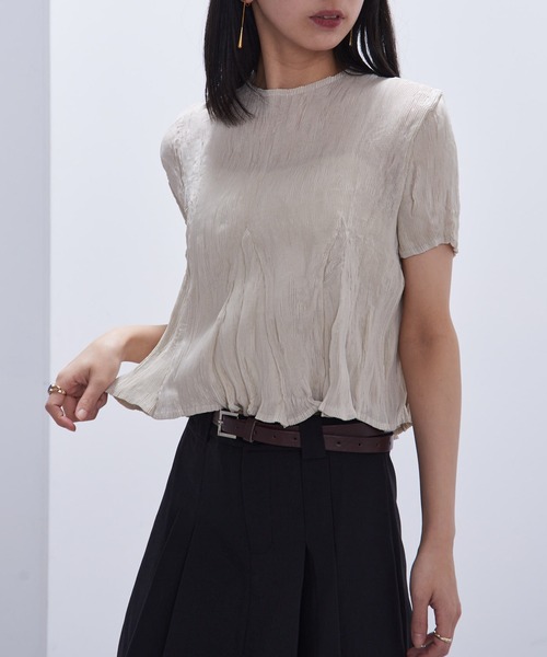 【VERY掲載】gongdid design ウェーブクロップトップ Gongdid Design】Wavy crop top プリーツウェーブ クロップド