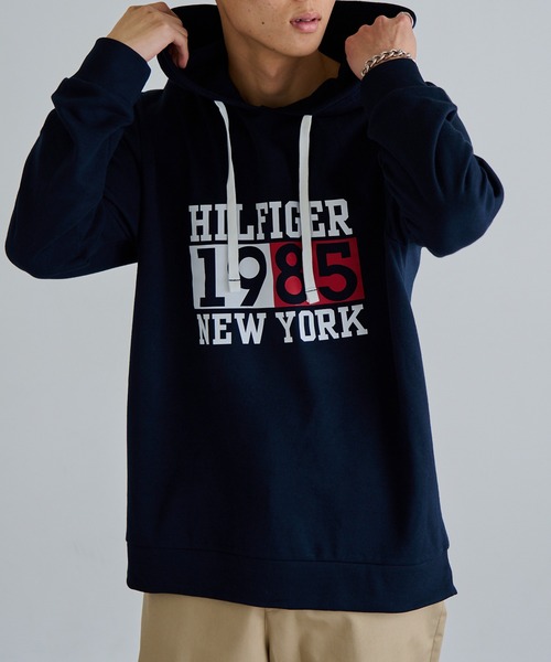  トミーヒルフィガー 裏生地 美品 即購入OK パーカー TOMMY HILFIGER（トミー・ヒルフィガー） パーカー 薄手 裏起毛