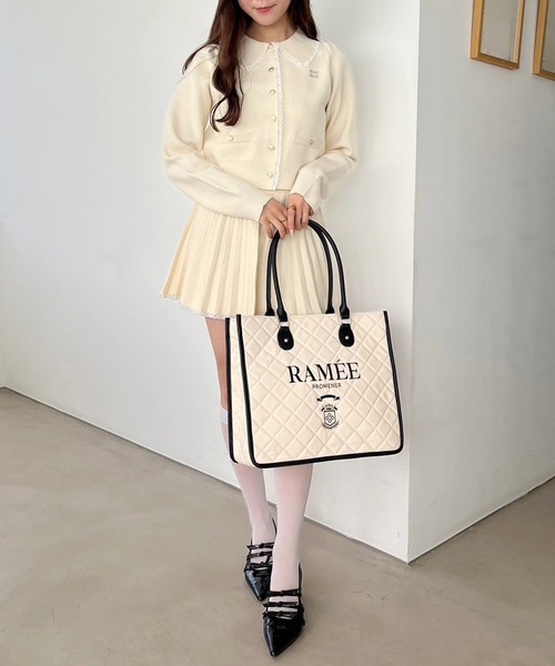 刺繍入りベージュキルティングトートバッグ one after another NICE CLAUP トートバッグ 「WEB限定」キルティング