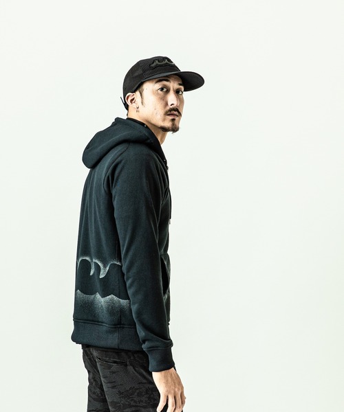 【国内発】 muta x ACANTHUS / Freedom SleeveZip-up / パーカー ACANTHUS x muta MARINE Geometric Freedom Sleeve Zip-up