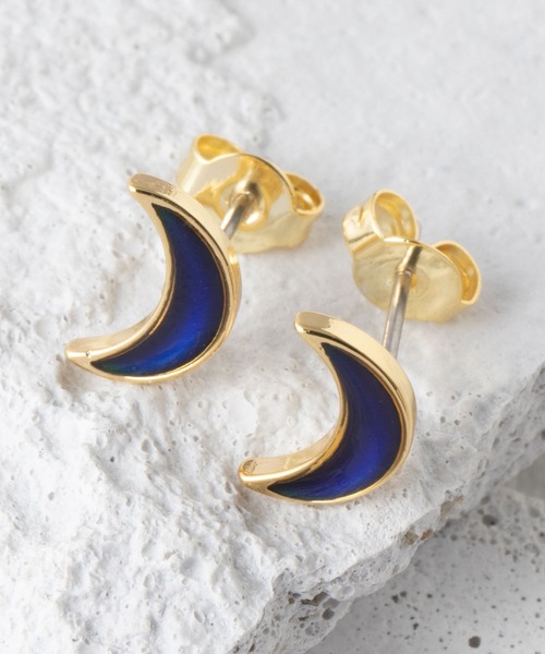 gargle ピアス 「温度で色が変わる」クレセントムーン デザインピアス