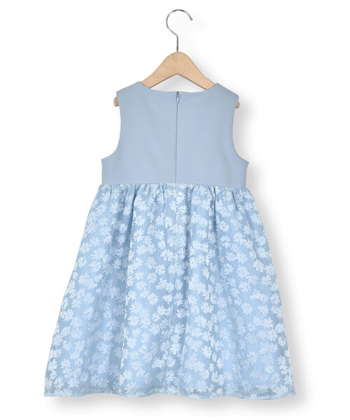 新品　BeBe 花柄ワンピース　130 BeBe 花柄 ワンピース 130サイズ - メルカリ
