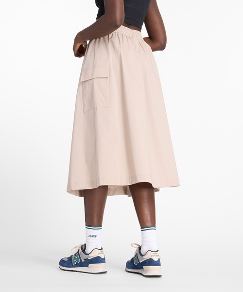 New Balance ベージュ カーゴスカート 接触冷感 New Balance（ニューバランス） ロング スカート Mid カーゴスカート