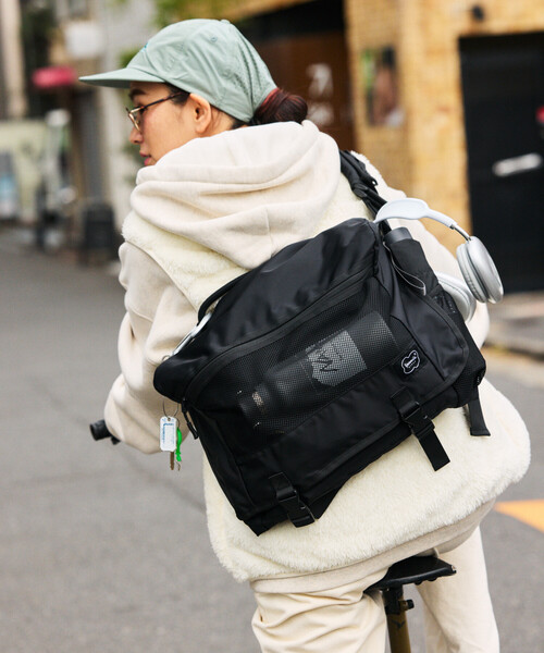 ショルダーバッグ バッグ YOSEMITE STRAP/ヨセミテストラップ EXPANDER MESSENGER BAG メッセンジャーバッグ 撥水の画像