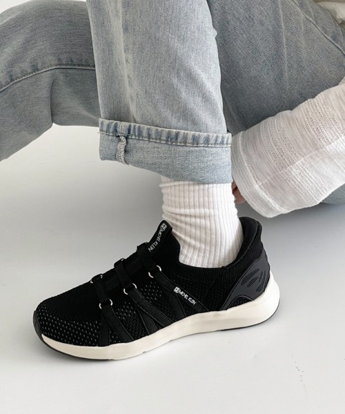MK MICHEL KLEIN（エムケー ミッシェルクラン） スニーカー MK 軽量