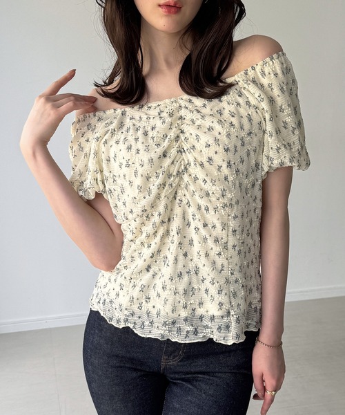 JUNOAH（ジュノア） ブラウス シャツ 半袖 小花柄カットレーストップス