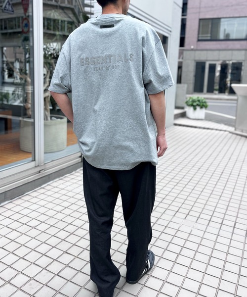 FOG ESSENTIALS Tシャツ グレー FOG ESSENTIALS（エフオージーエッセンシャルズ） tシャツ 「FOG