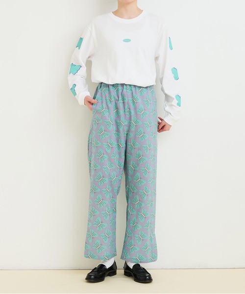 I am in fact パンツ ○Butterfly flower レディース