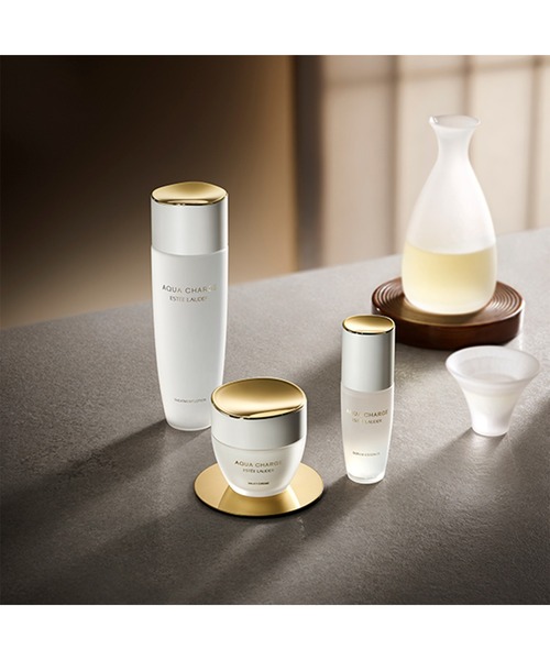 エスティ　ローダー　ESTÉE LAUDER　化粧水 ESTEE LAUDER（エスティ ローダー） 化粧水の通販 | コスメ