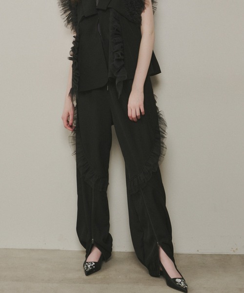 J1U by LA BELLE ETUDE パンツ フロント裾ZIPチュールフリルデザイン