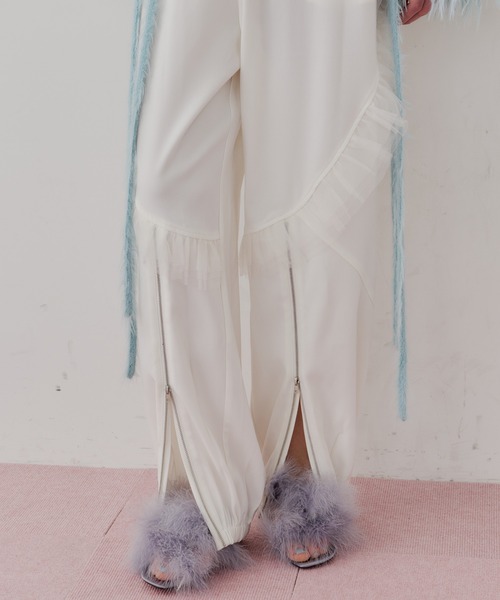 J1U by LA BELLE ETUDE パンツ フロント裾ZIPチュールフリルデザイン