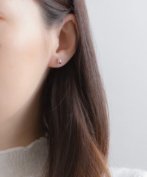 BLOOM（ブルーム） ピアス シルバー K10 ホワイトゴールド しずく 