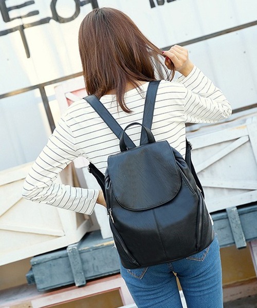 BACKYARD FAMILY（バックヤードファミリー） デイバック リュック