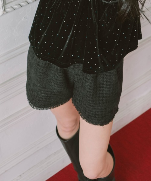 フリンジ付きブラックショートパンツ S archives（アルシーヴ） パンツ フリンジツイードショートパンツ