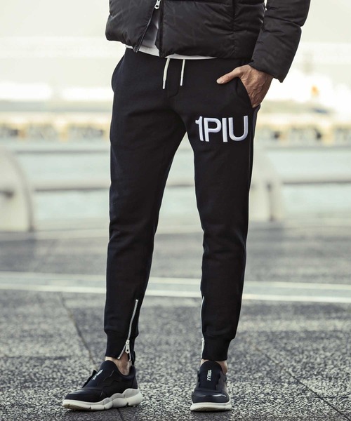 美品！！未使用に近いです！1PIU1UGUALE3 スウェットパンツ 1PIU1UGUALE3 RELAX スウェットパンツ ジャージ 1PIU1UGUALE3 RELAX